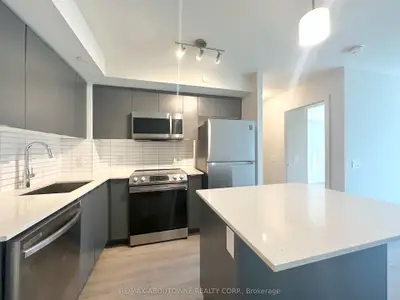 3385 Dundas Street W 501, Toronto, On M6s 2s2
