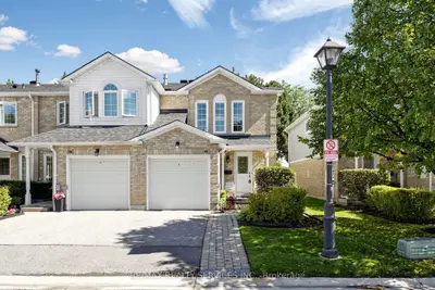 74 Heathcliffe Square, Brampton, On L6s 5r4