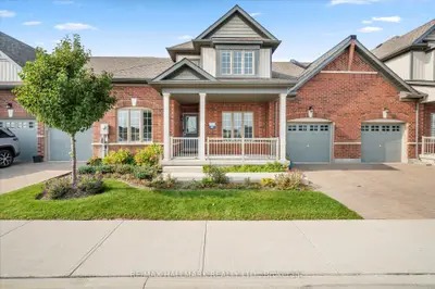 13 Tea Rose Road, Brampton, On L6r 0w2