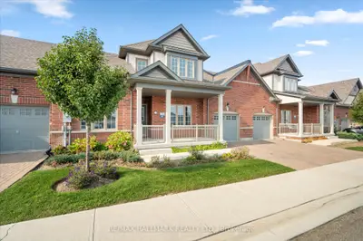 13 Tea Rose Road, Brampton, On L6r 0w2