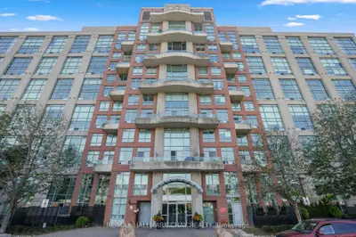 200 Manitoba Street 307, Toronto, On M8y 3y9