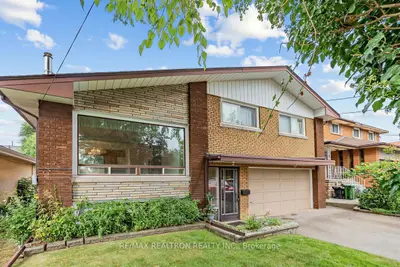 74 Lunness Road, Toronto, On M8m 4m6