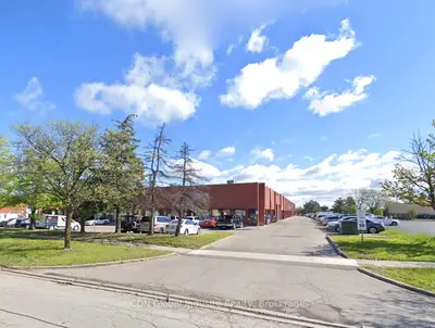 190 Wilkinson Road 8, Brampton, On L6t 4z4