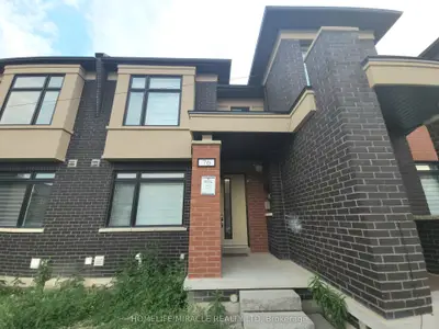 76 Pearman Crescent, Brampton, On L7a 4y9