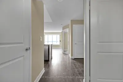6 Eva Road 509, Toronto, On M9c 0b1