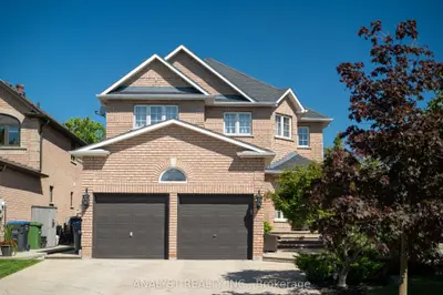 216 Waterbury Street, Caledon, On L7e 2h9
