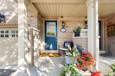 38 Cedar Lake Crescent, Brampton, On L6y 0p9
