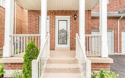 15 Dawes Road, Brampton, On L6x 0r8