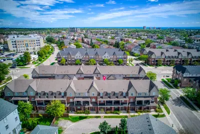 2360 Parkhaven Boulevard 17, Oakville, On L6h 7s6