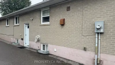 58 Lightwood Drive Lower, Toronto, On M9v 2z2