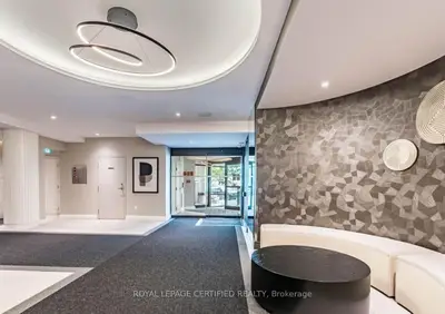 550 Webb Drive 1806, Mississauga, On L5b 3y4