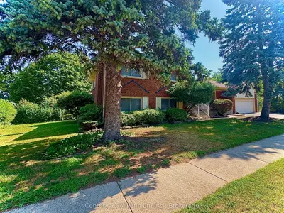 353 Chantenay Drive, Mississauga, On L5a 1e9
