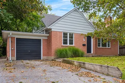 7 Washington Avenue, Oakville, On L6k 1w5