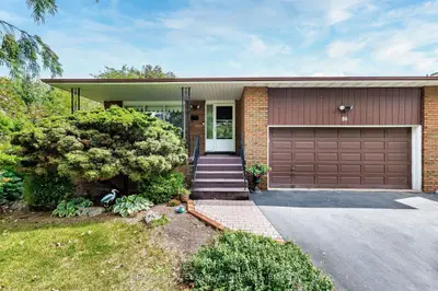 86 Jade Crescent, Brampton, On L6s 3m8
