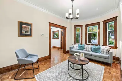 13 Evelyn Crescent, Toronto, On M6p 3c8