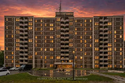345 Driftwood Avenue 807, Toronto, On M3n 2p4
