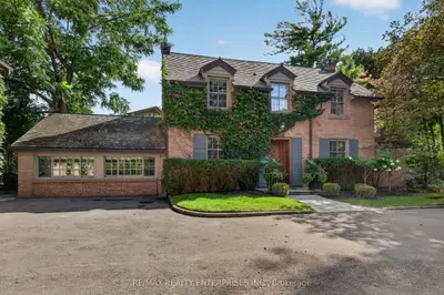 1425 Solana Crescent, Mississauga, On L5h 3x9