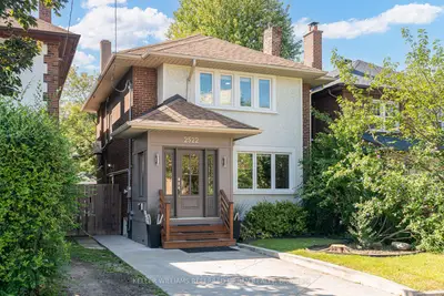 2522 Lake Shore Boulevard W, Toronto, On M8v 1e1