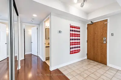 320 Mill Street S 304, Brampton, On L6y 3v2