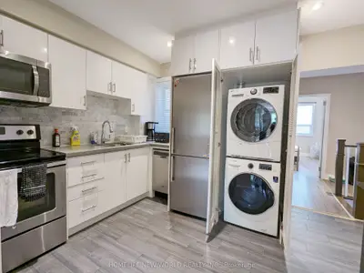 68 Garnet Avenue Ground, Toronto, On M6g 1v7