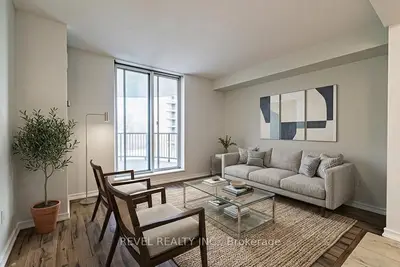 3559 Eglinton Avenue W 306, Toronto, On M6m 5c6