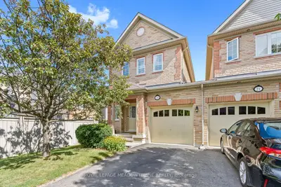 19 Goldham Way, Halton Hills, On L7g 0b2
