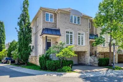 1267 Dorval Drive 65, Oakville, On L6m 3z5