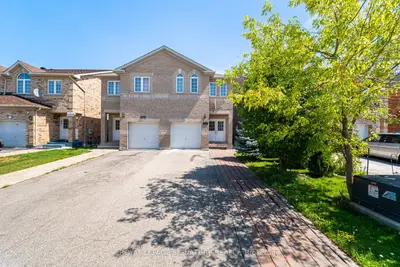 443 Comiskey Crescent, Mississauga, On L5w 0c7