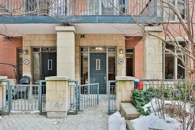 330 Princess Royal Drive Gv-108, Mississauga, On L5b 4m8