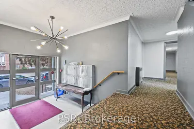 69 Old Mill Terrace 06, Toronto, On M8x 1a1