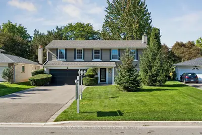 16 Malvern Court, Brampton, On L6w 1h1