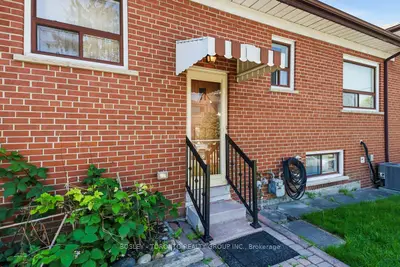 146 Earlscourt Avenue Lower, Toronto, On M6e 4a9