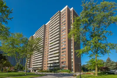 260 Scarlett Road 104, Toronto, On M6n 4x6