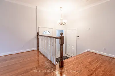 37 Millburn Drive, Toronto, On M9b 2w8