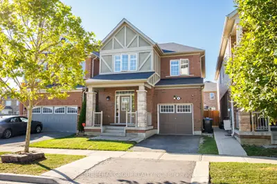 4 Mincing Trail, Brampton, On L7a 4t6
