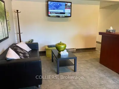 5399 Eglinton Avenue W 206, Toronto, On M9c 5k6