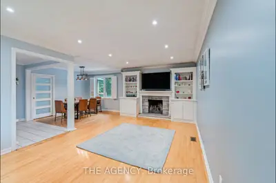 261 Wales Crescent, Oakville, On L6l 3x8