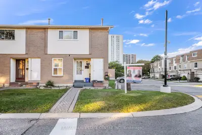 59 Craigleigh Crescent, Brampton, On L6t 2e3