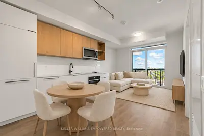 1185 Dupont Street 2504, Toronto, On M6h 0g5