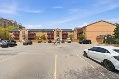 211 Forum Drive 302c, Mississauga, On L4z 4c1