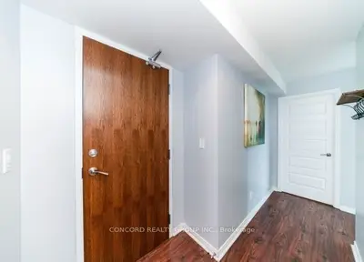 215 Queen Street E 1704, Brampton, On L6w 0a9