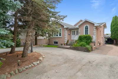 4072 Wilcox Road, Mississauga, On L4z 1b7
