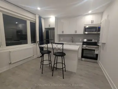 28 Leduc Drive 1, Toronto, On M9w 2a7
