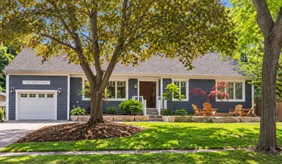 4380 Spruce Avenue, Burlington, On L7l 1l8