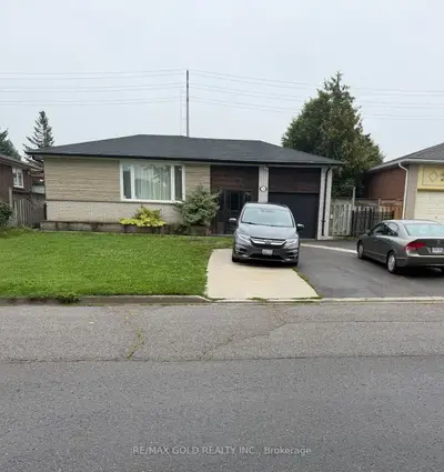 58 Kingsmere Crescent, Brampton, On L6x 1z4