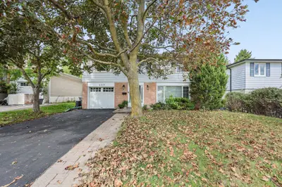 407 Bartley Bull Parkway S, Brampton, On L6w 2m2