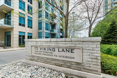 15 Viking Lane 2702, Toronto, On M9b 0a4