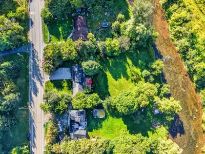 13086 Winston Churchill Boulevard, Halton Hills, On L7g 0n8