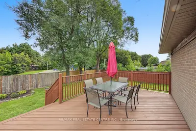 276 Bartley Bull Parkway, Brampton, On L6w 2l3