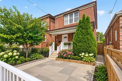 1657 Keele Street, Toronto, On M6m 3w2